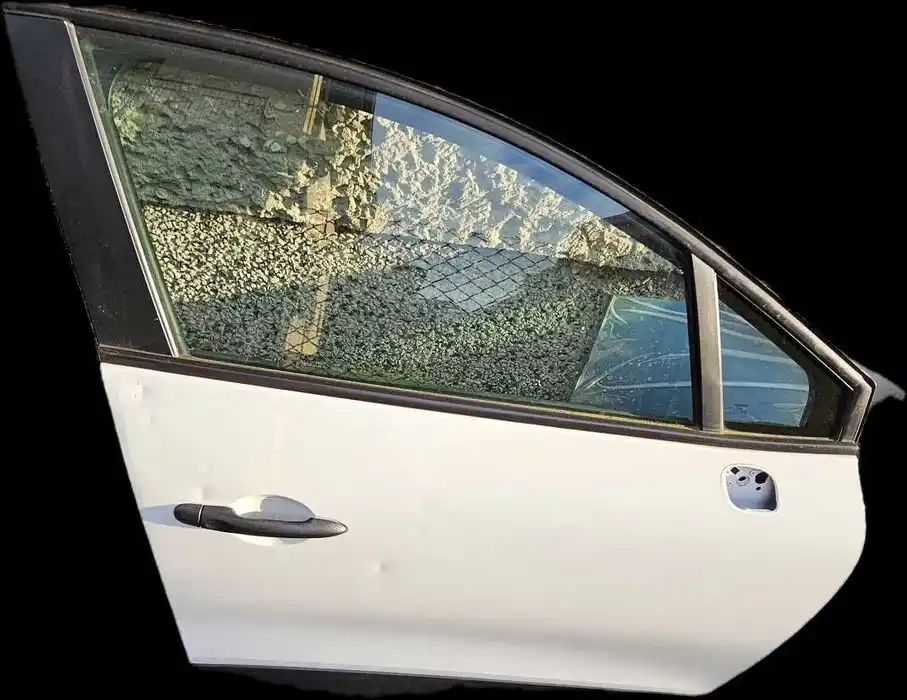 RENAULT CLIO IV 12-20 Drzwi Przód Przednie Prawe DV369