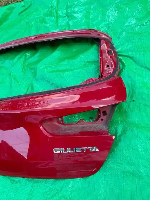 Alfa Romeo Giulietta klapa Bagażnika