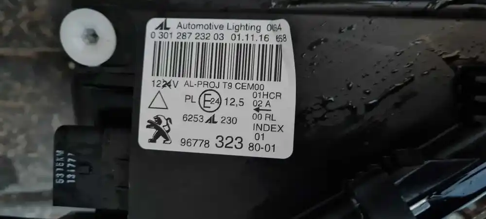 PEUGEOT 308 T9 13-17 Lampy Przód Lewa Prawa FULL LED Komplet