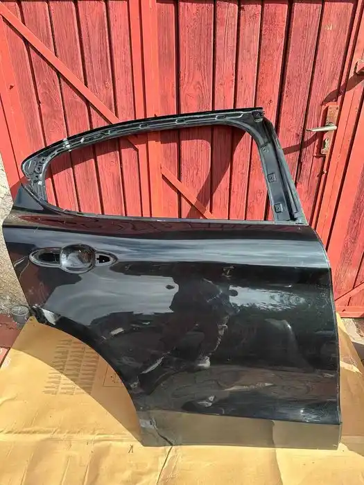 Alfa Romeo Stelvio Drzwi Tył Tylne Prawe