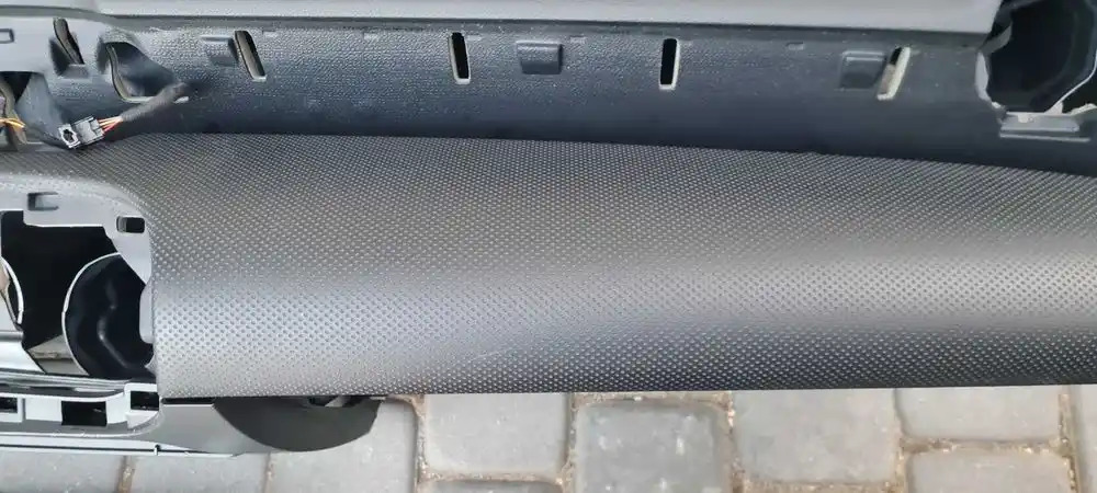 MERCEDES CLA A-KLASA W177 W118 AMG Lift Deska Konsola Poduszki Pasy Czerwona Nić