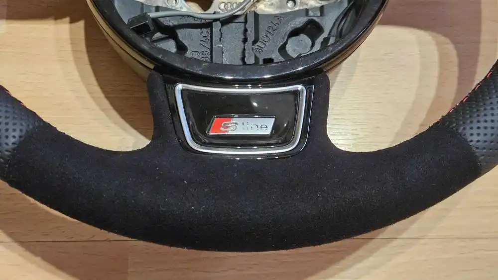 AUDI A3 8P A4 B8 A5 8T A6 C7 Kierownica Skóra Alcantara S-Line Multifunkcja