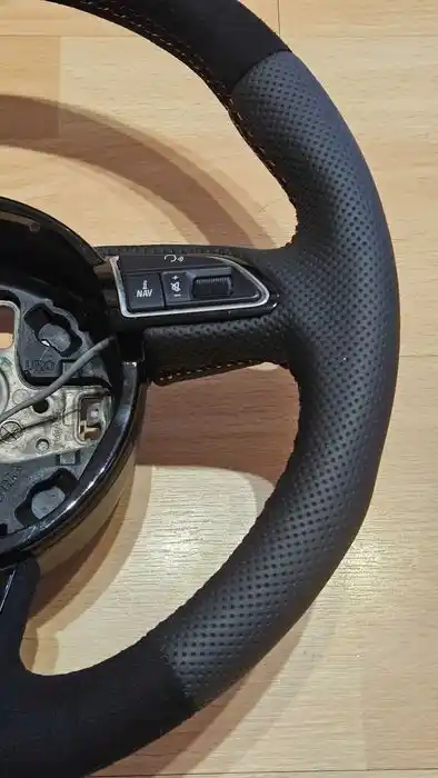 AUDI A3 8P A4 B8 A5 8T A6 C7 Kierownica Skóra Alcantara S-Line Multifunkcja
