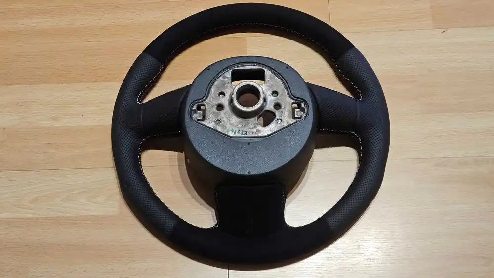 AUDI A3 8P A4 B8 A5 8T A6 C7 Kierownica Skóra Alcantara S-Line Multifunkcja