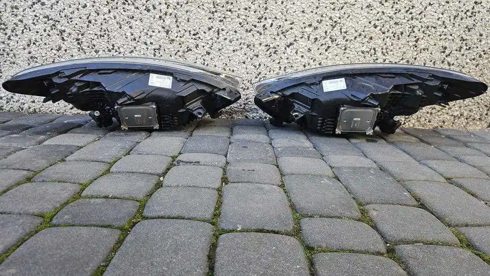 RENAULT CAPTUR I LIFT 17-19 Lampy Przód Przednie FULL LED Komplet