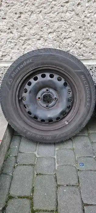 VW UP SKODA CITIGO Koła 14'' Felgi Stalowe 4x100 Z Oponami 165/70/14