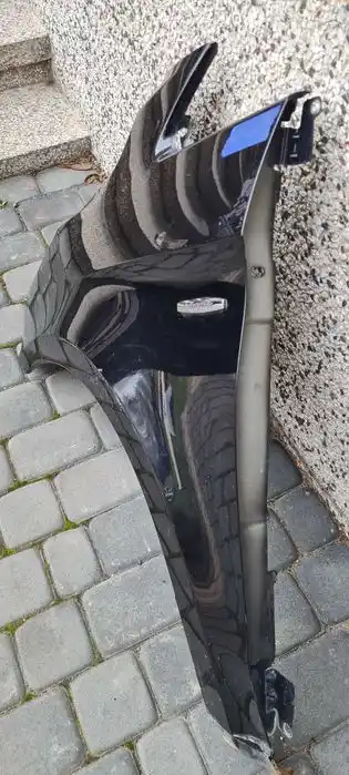 MERCEDES VITO V-KLASA W447 Błotnik Przód Przedni Prawy