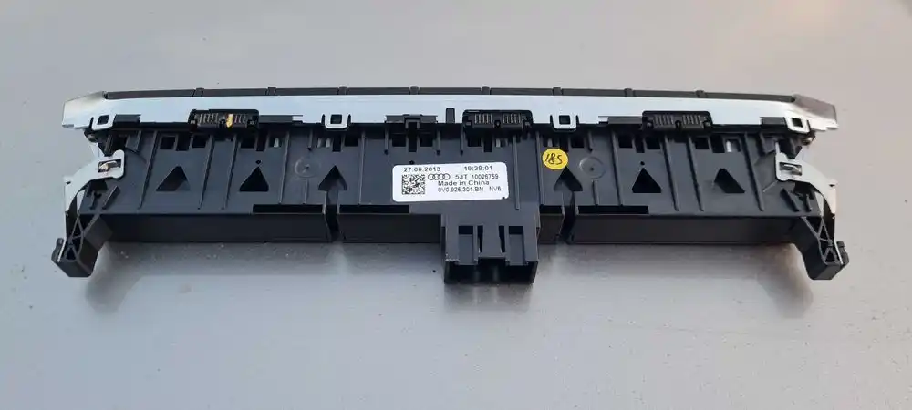 AUDI A3 8V 13-20 Panel Sterowania Przełączniki