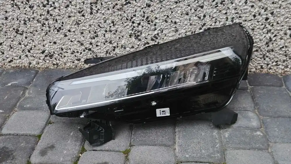 RENAULT CLIO V LIFT 23-26 Lampa Przód Przednia Lewa FULL LED