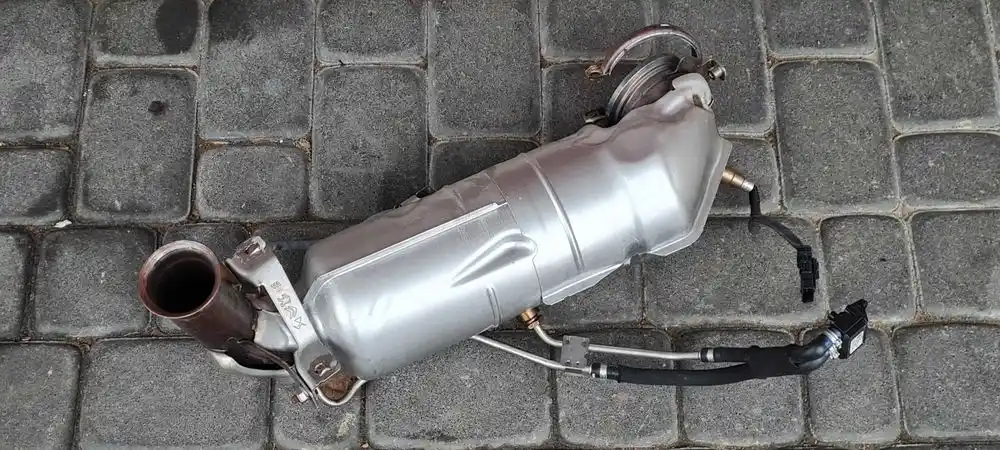 Citroen Peugeot Opel 1.2 THP Katalizator 17000km