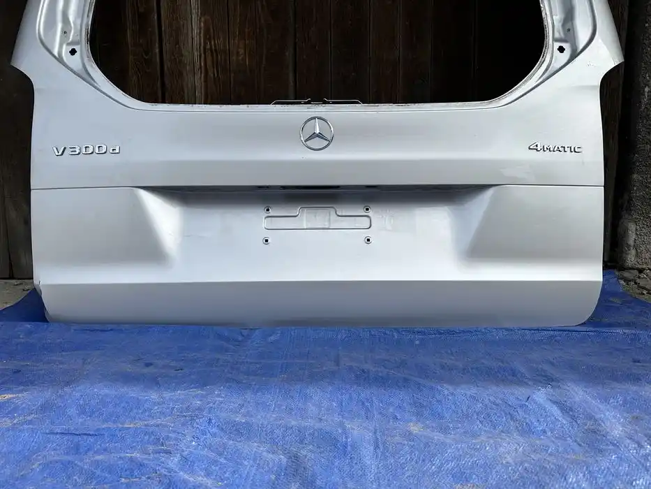 Merceds Vito W447 Klapa Bagażnika