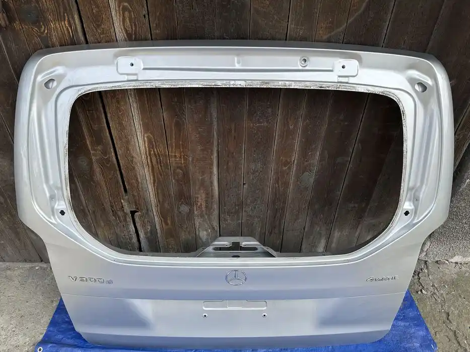 Merceds Vito W447 Klapa Bagażnika