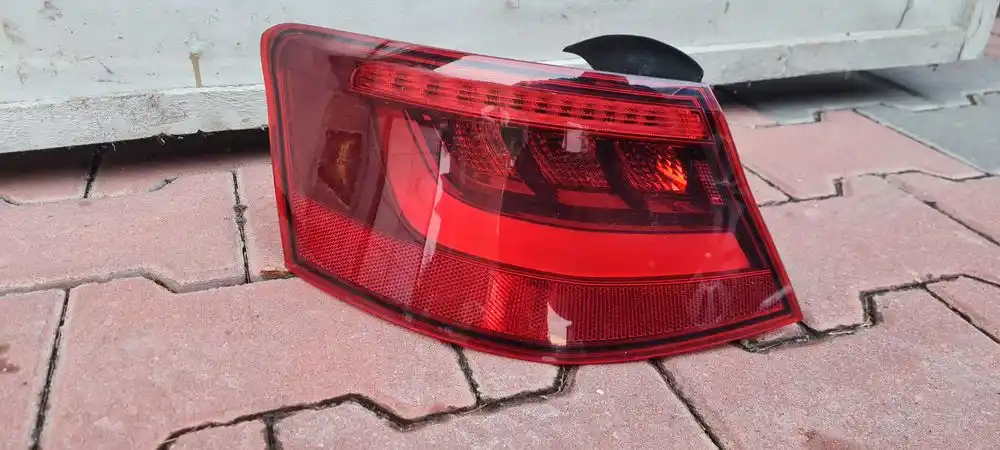 AUDI A3 S3 8V 3D 13-16 Lampa Tył Tylna Lewa
