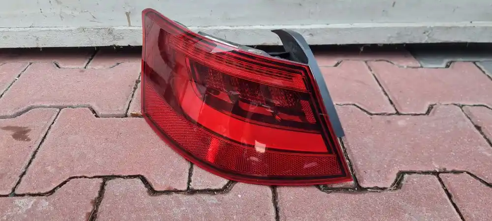 AUDI A3 S3 8V 3D 13-16 Lampa Tył Tylna Lewa