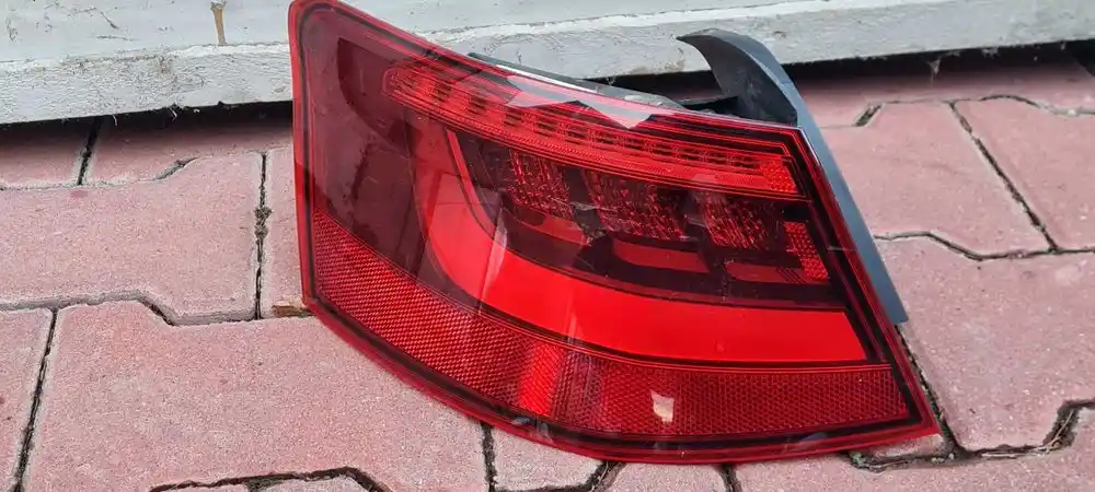 AUDI A3 S3 8V 3D 13-16 Lampa Tył Tylna Lewa