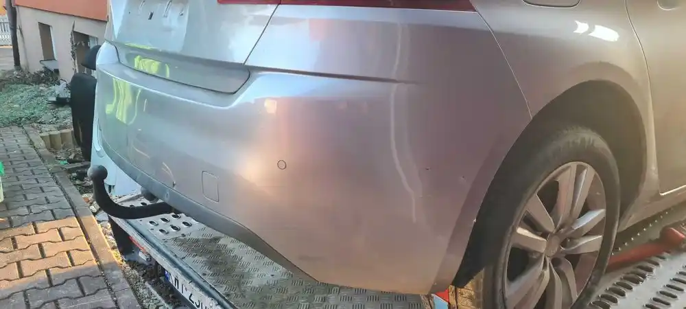 PEUGEOT 308 T9 HB LIFT Zderzak Tył Tylny PDC KCAC