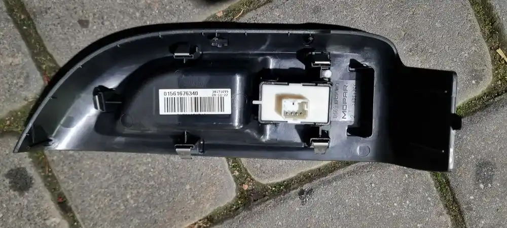 ALFA ROMEO TONALE Przełącznik, Panel Otwierania Szyby Przód Prawy