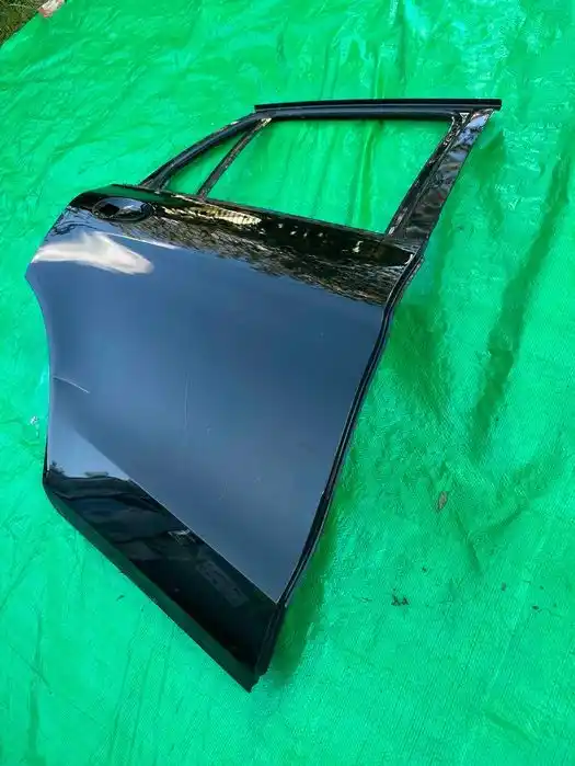 Mercedes GLC W253 Drzwi Tył Tylne Prawe