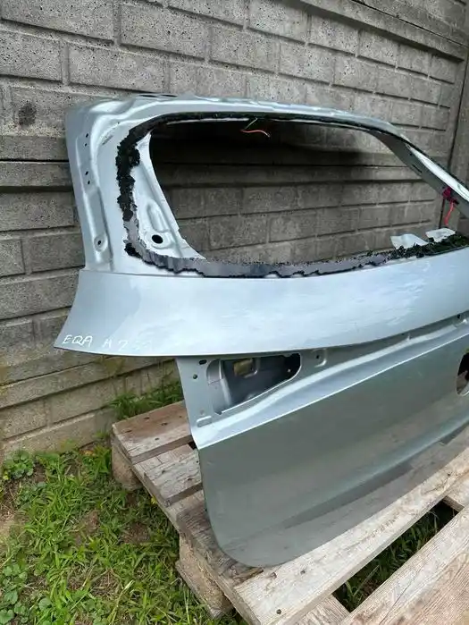 Mercedes EQA W243 Klapa Bagażnika Tył Tylna