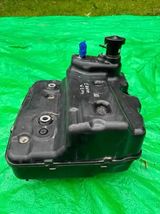 Mercedes E Klasa W214 Zbiornik Adblue