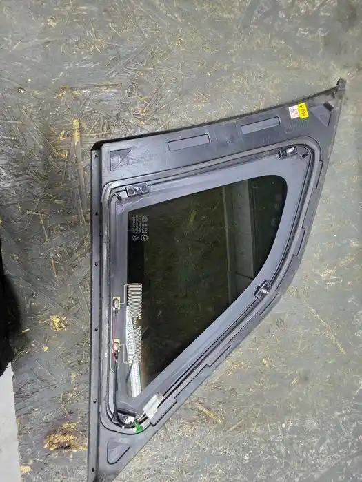 Szyba Prawy Tył Boczna Opel Antara I  FL 96.660.069