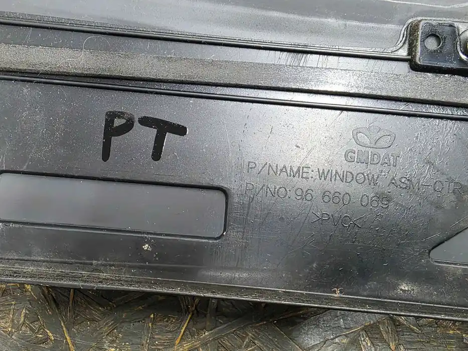 Szyba Prawy Tył Boczna Opel Antara I  FL 96.660.069