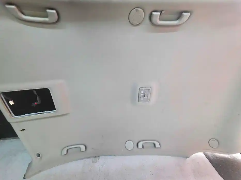 Podsufitka Opel Antara 2011r FL