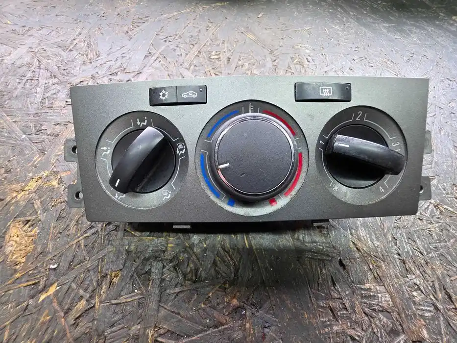 Panel Klimatyzacji Opel Antara 2011r FL 20.953.109