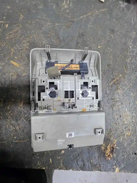 Lampka Podsufitki Opel Antara I FL