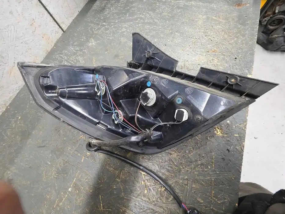Lampa Prawy Tył Opel Antra I FL 3677U