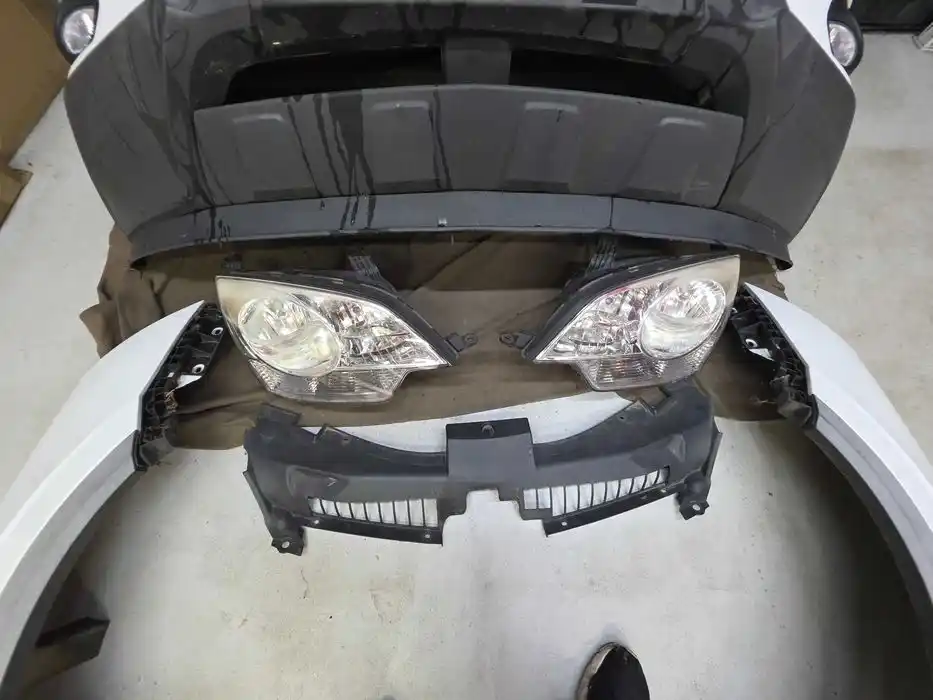 Kpl Przód Opel Antara 2011r.FL Kod Lak GAZ(40R) UK Anglik