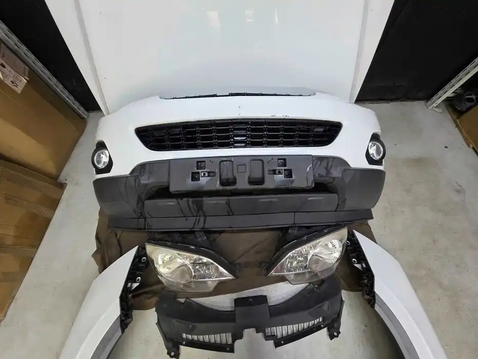 Kpl Przód Opel Antara 2011r.FL Kod Lak GAZ(40R) UK Anglik