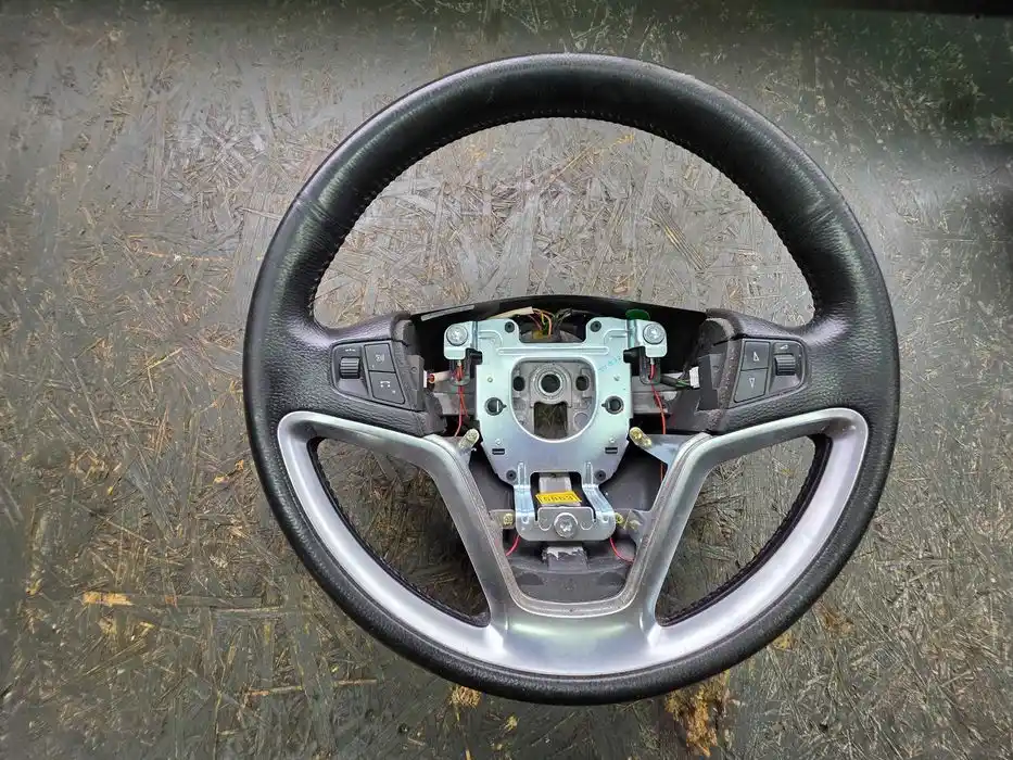 Kierownica Opel Antara 2011r
