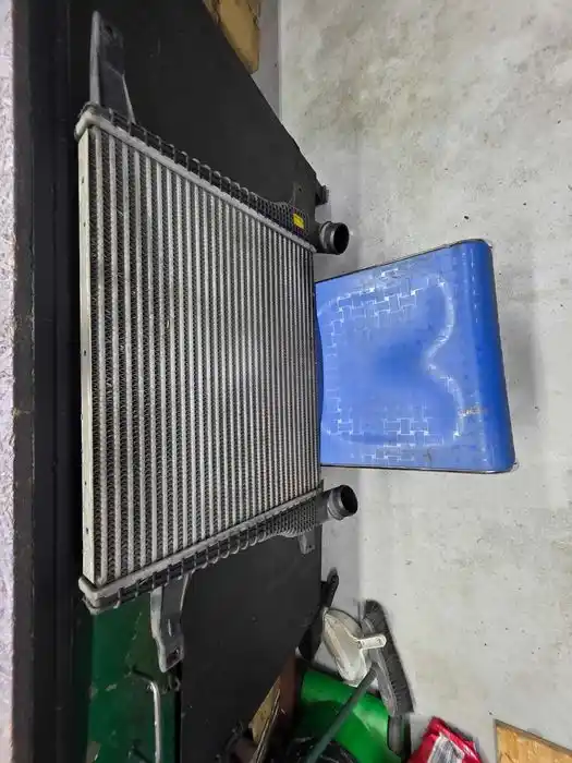 Intercooler Opel Antara 2.2CDTI 2011r. 62.29.98