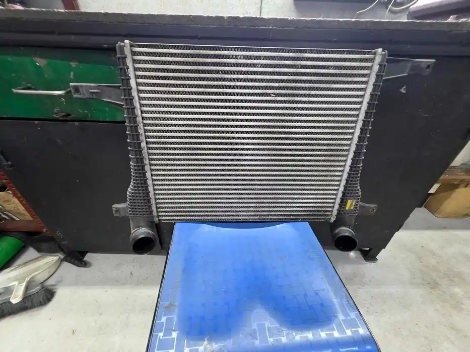 Intercooler Opel Antara 2.2CDTI 2011r. 62.29.98