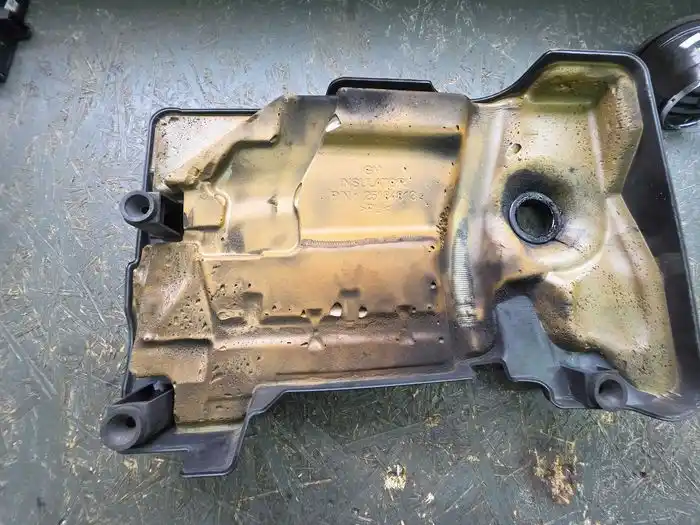 Górna Osłona Silnika Opel Antara 2.2 CDTI