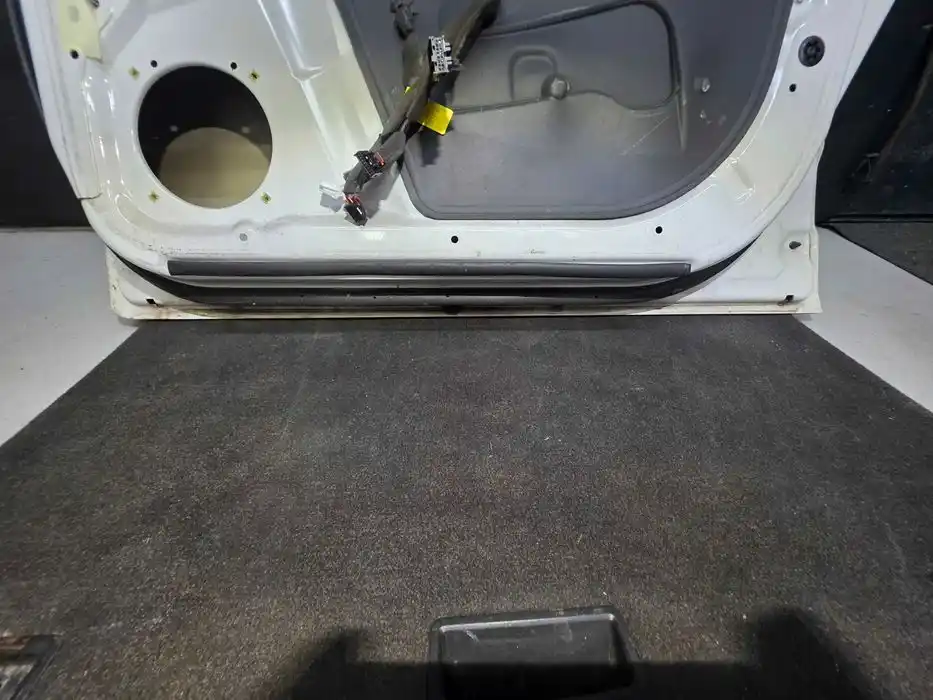Drzwi Prawy Przód Opel Antara I FL Kod Lak.GAZ(40R)