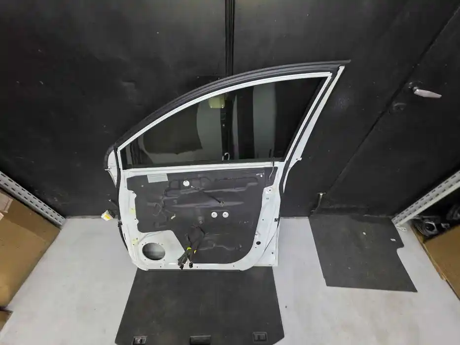 Drzwi Prawy Przód Opel Antara I FL Kod Lak.GAZ(40R)