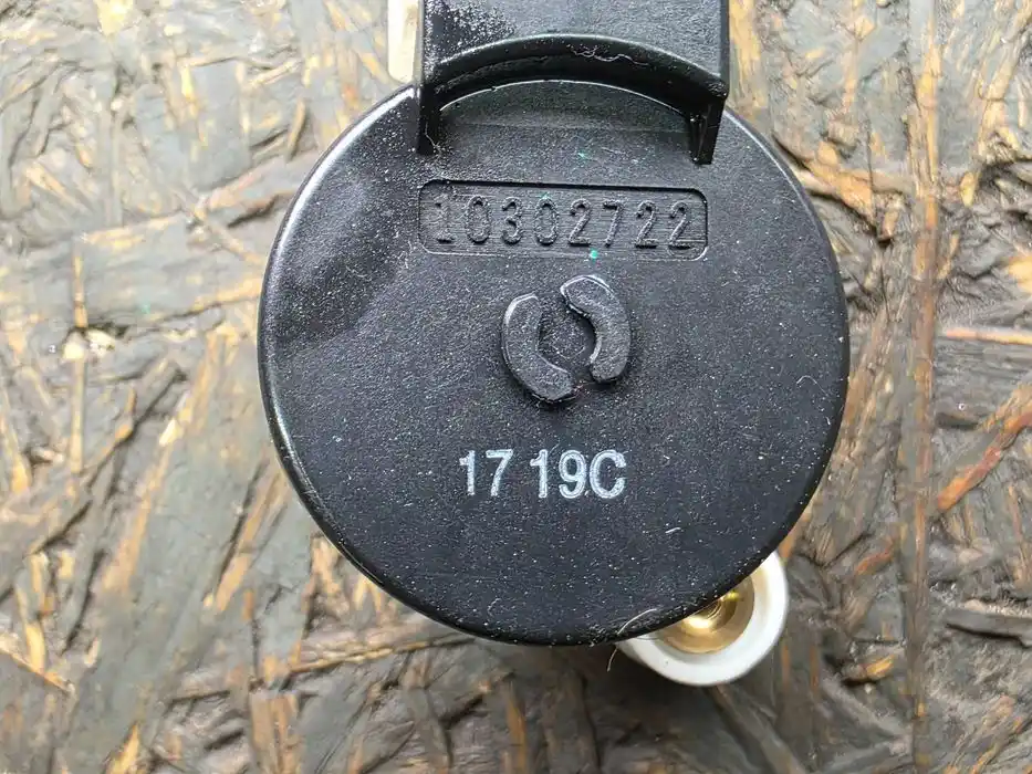 Czujnik Świateł Stop Opel Antara 2011r.FL 10.302.722
