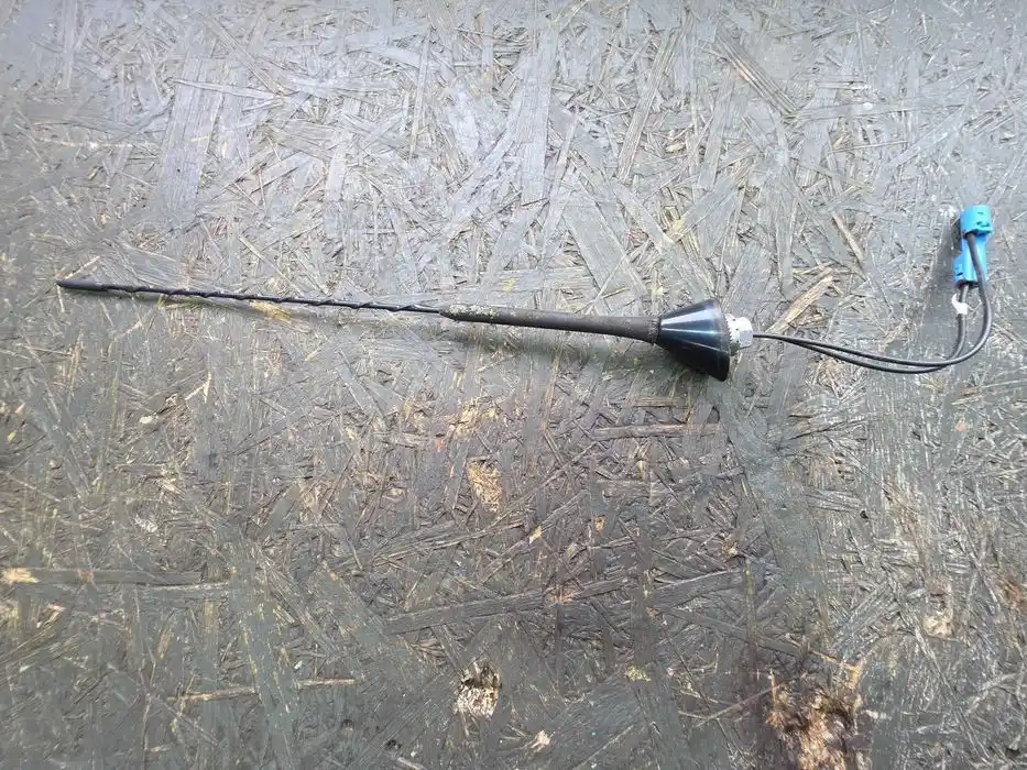 Antena Dachowa Opel Antara 2011r 013.220.978