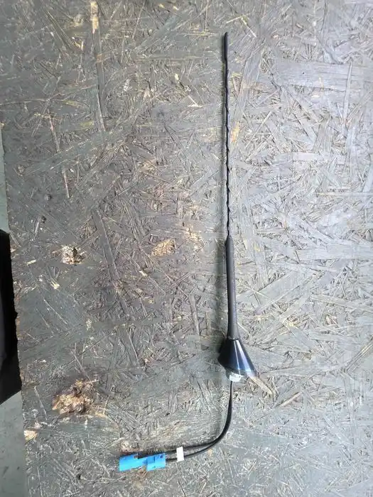 Antena Dachowa Opel Antara 2011r 013.220.978