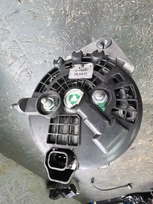 Alternator Opel Antara 2.2 CDTI 2011r FL