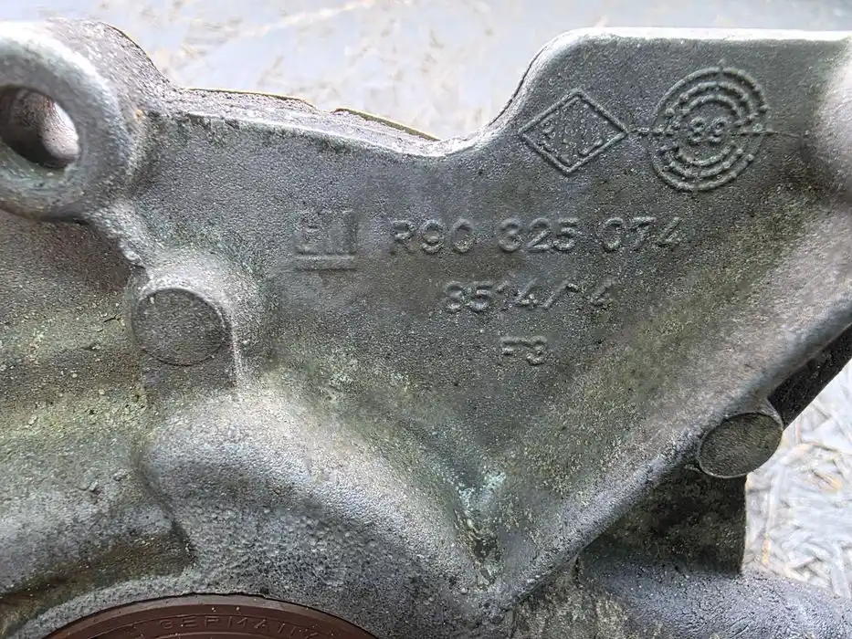 Pompa Oleju Pontiac SunBird R903.250.74