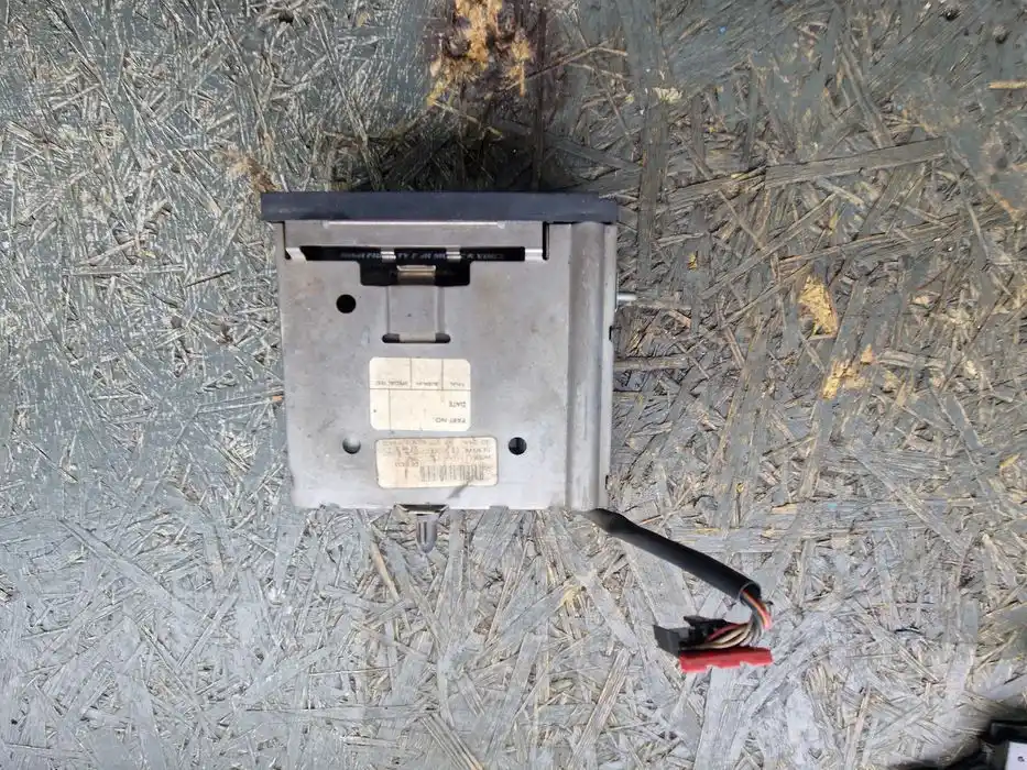 Radio Pontiac SunBird 160.667.52