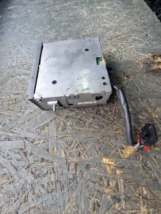 Radio Pontiac SunBird 160.667.52