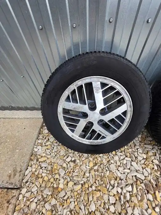 Felgi 14" Pontiac SunBird