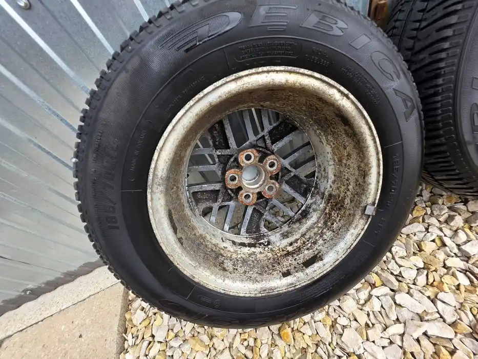 Felgi 14" Pontiac SunBird
