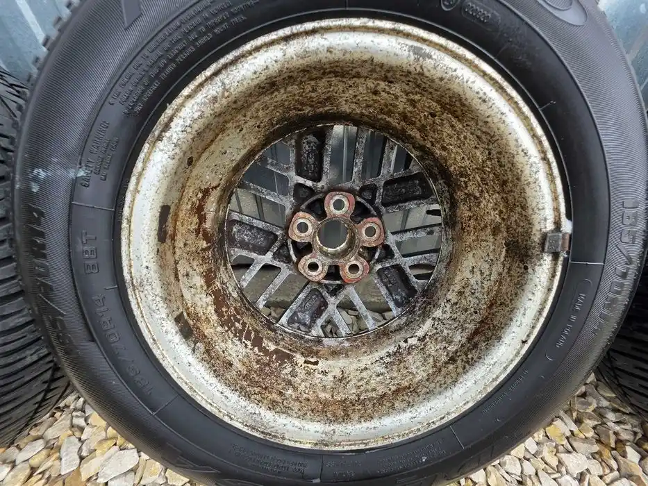 Felgi 14" Pontiac SunBird