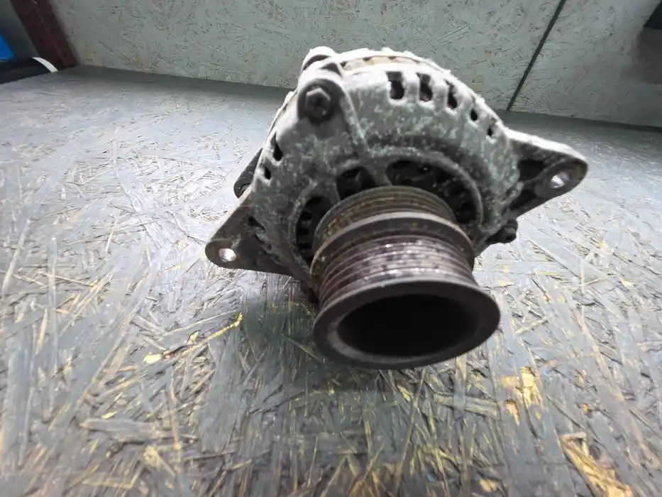 Alternator Pontiac Sunbird 2.0 OHC