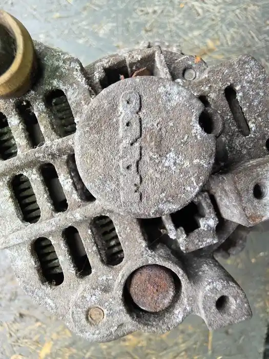 Alternator Pontiac Sunbird 2.0 OHC